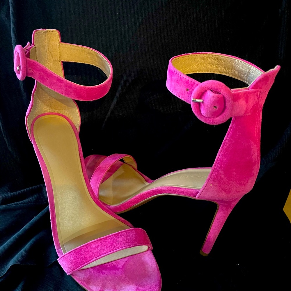 Pink heels